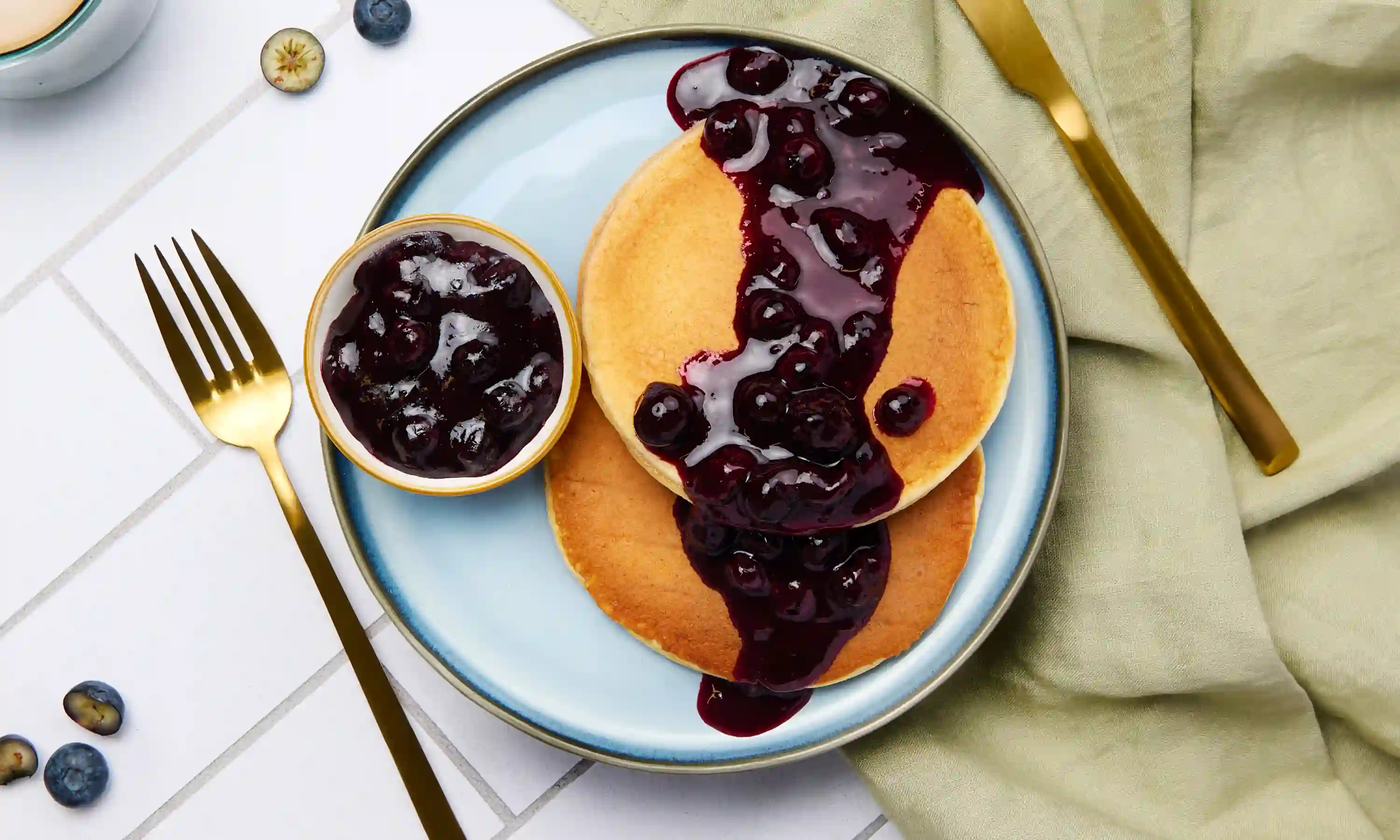 Protein Pancakes with Blueberry Compote