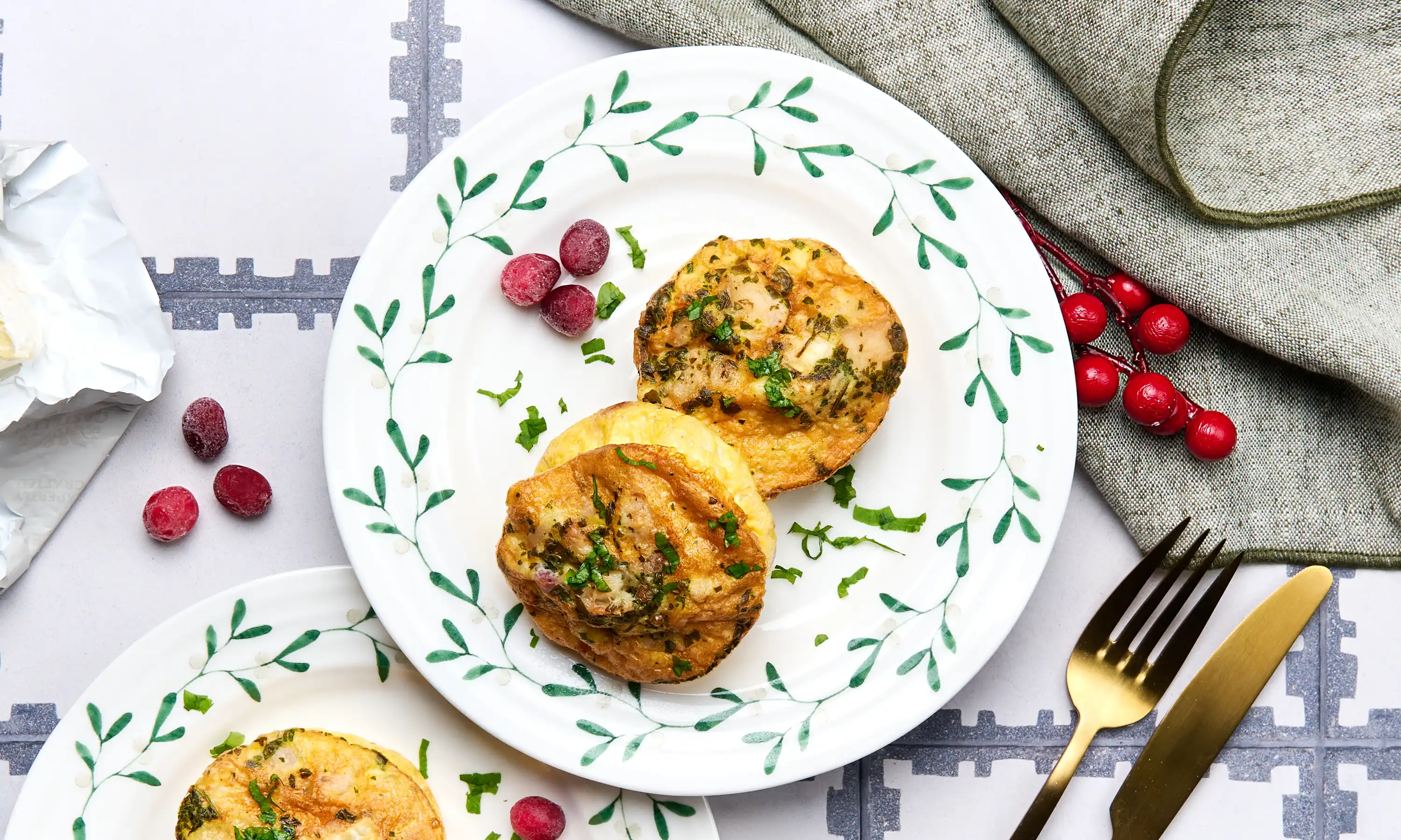 Bacon , Brie and Cranberry Egg Cups