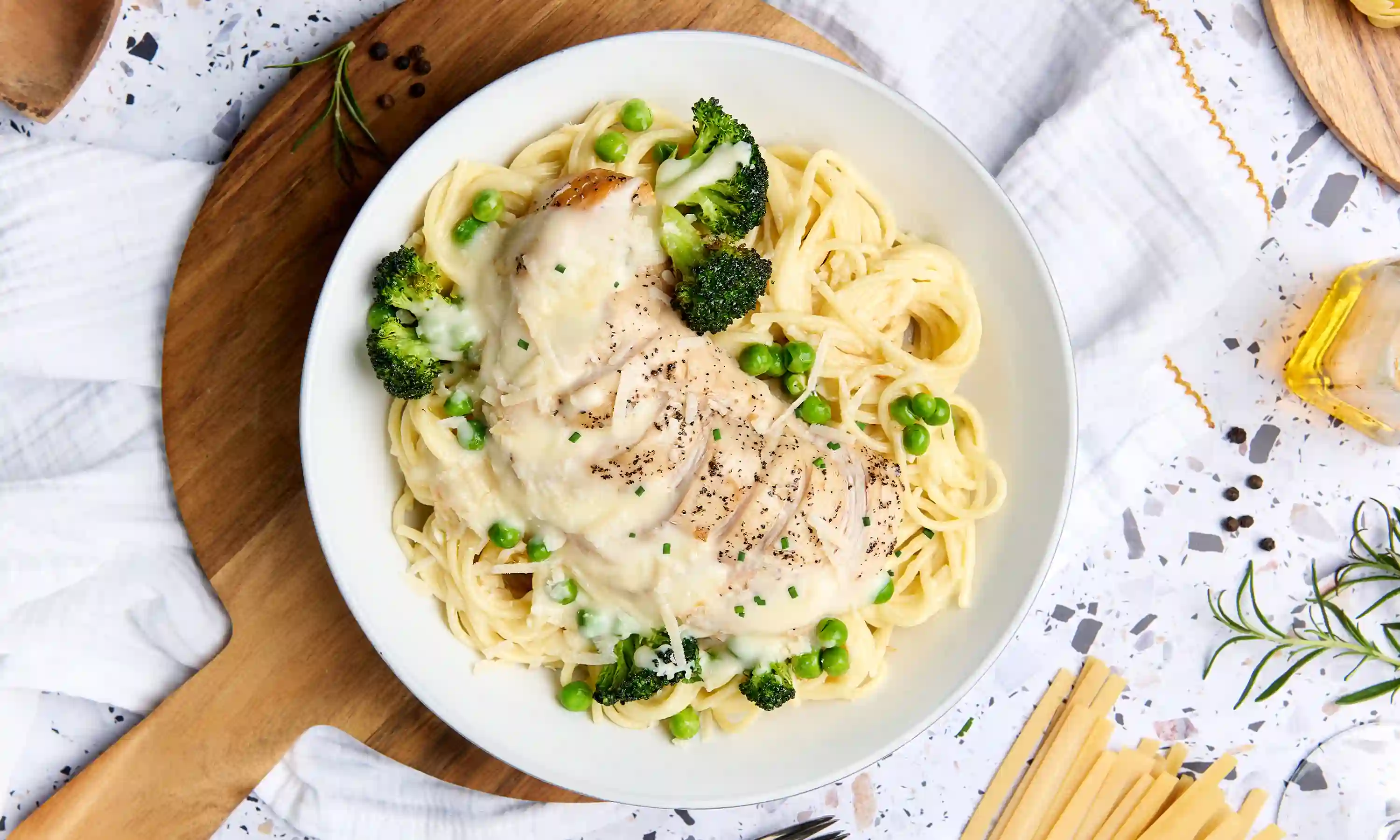 Creamy Garlic Chicken Pasta