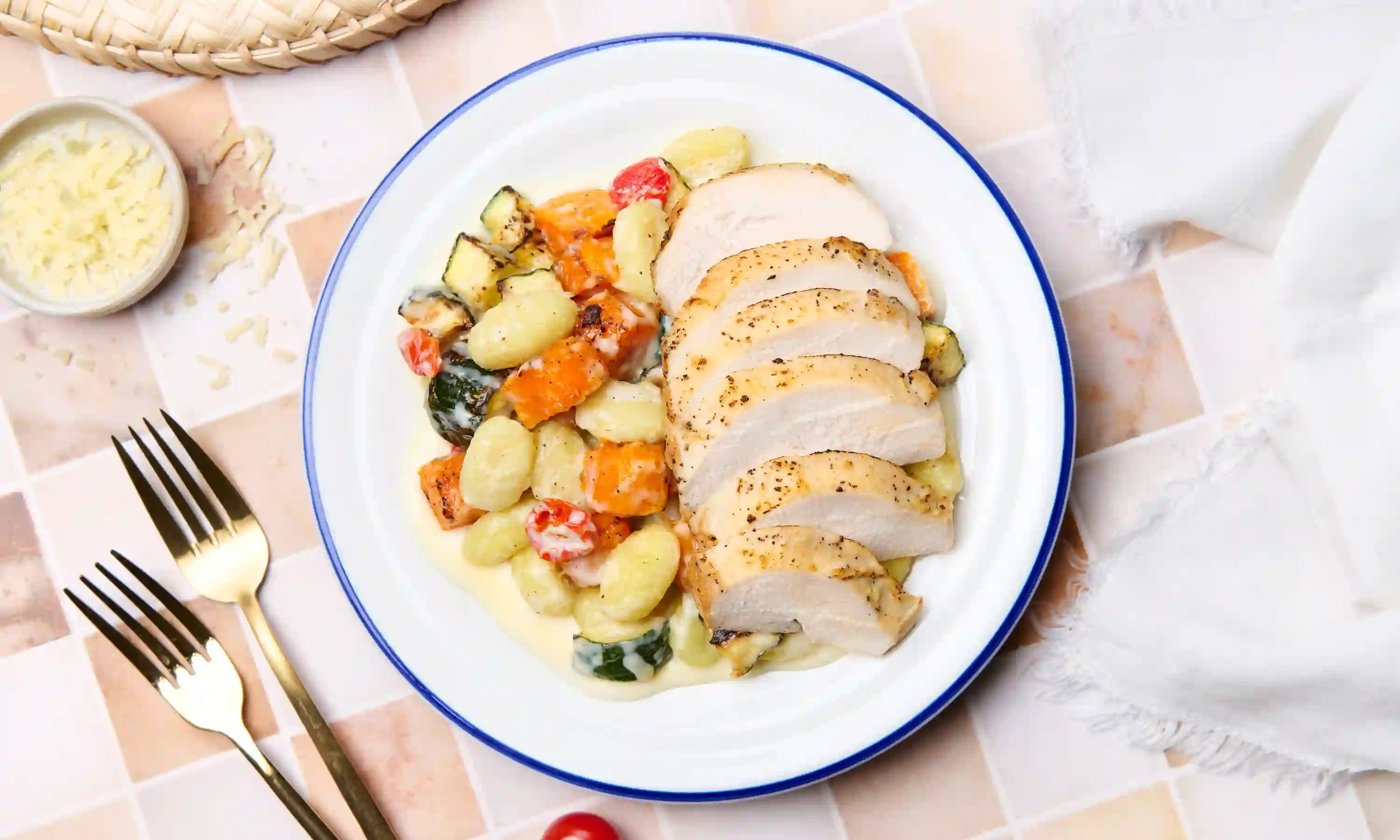 Creamy Garlic Chicken Gnocchi
